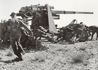 FlaK 36 in batteria